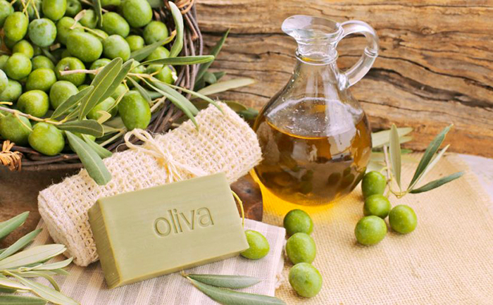 Proprietá dell'olio d'oliva