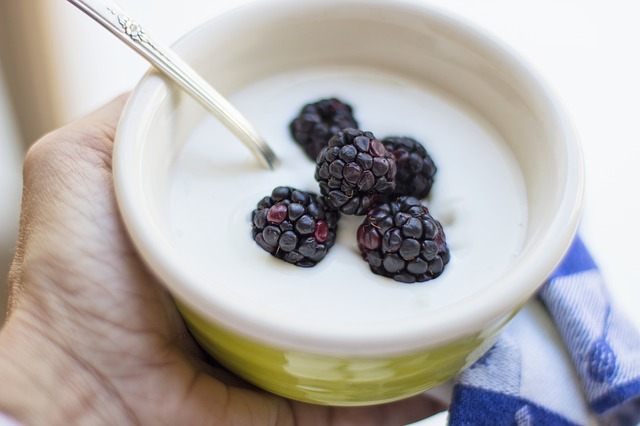 riempie di più il latte o lo yogurt